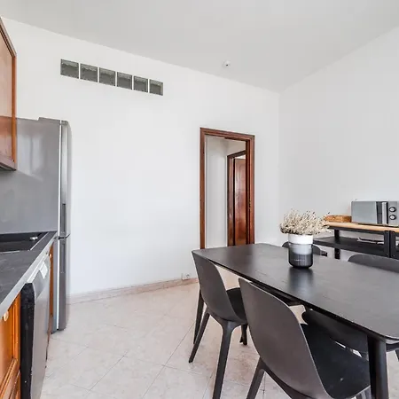 Lägenhet Roma 23, Smartstay Rozzano