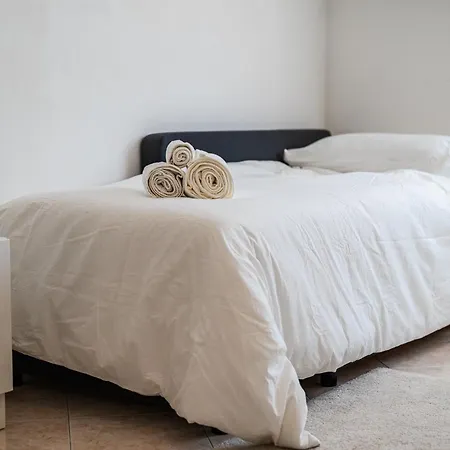 Roma 23, Smartstay * Rozzano